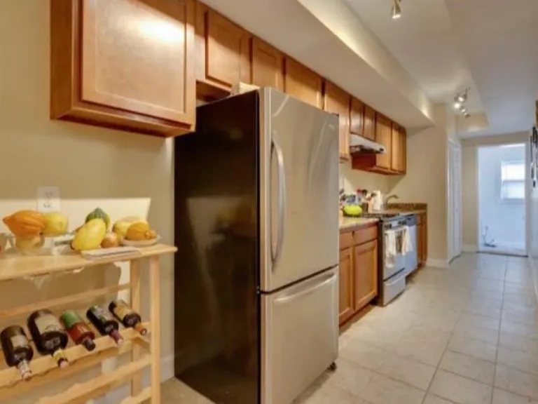 1223 Orren St NE #2 — Photo 4