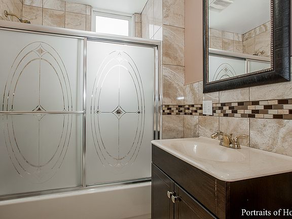 5th image of 5218 W 31st St
