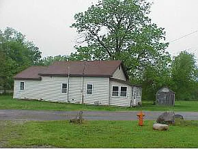 430 Sidney St photo 1