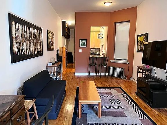 2nd image of 105 E 97th St APT 14