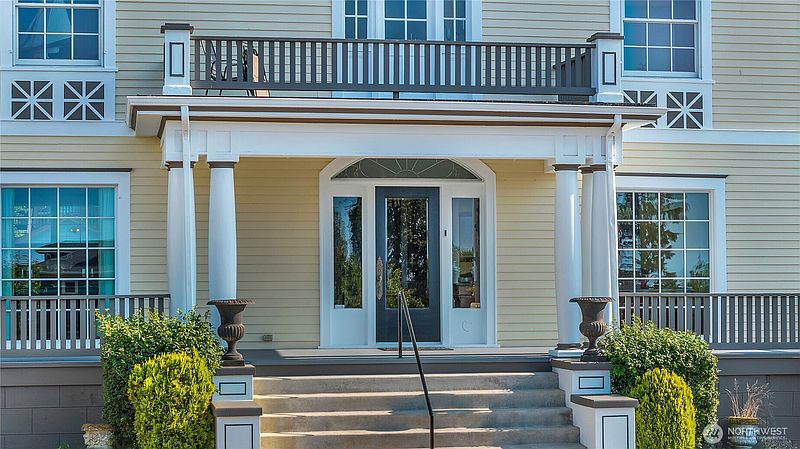 2nd image of 4410 N 45th Street