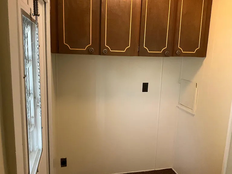 635 23rd St #6 — Photo 9