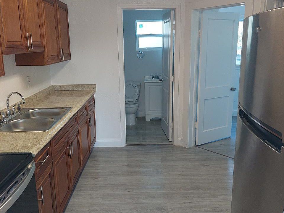 1st image of 2603 Paul Buchman Hwy #B