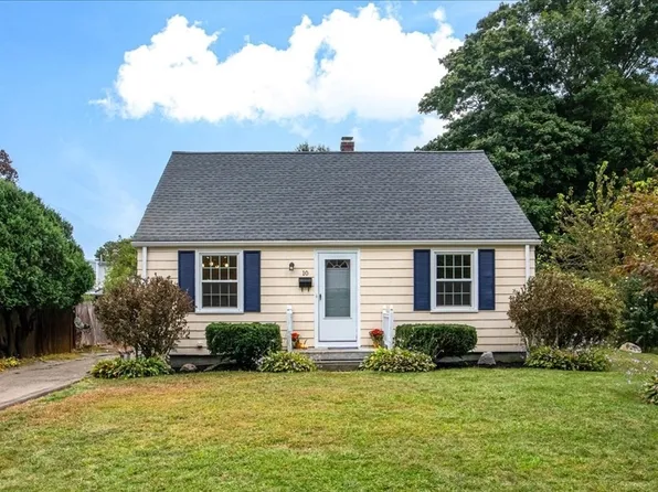 10 West Ct, North Kingstown, RI 02852