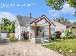 860 Lake Michigan Dr NW, Grand Rapids, MI 49504