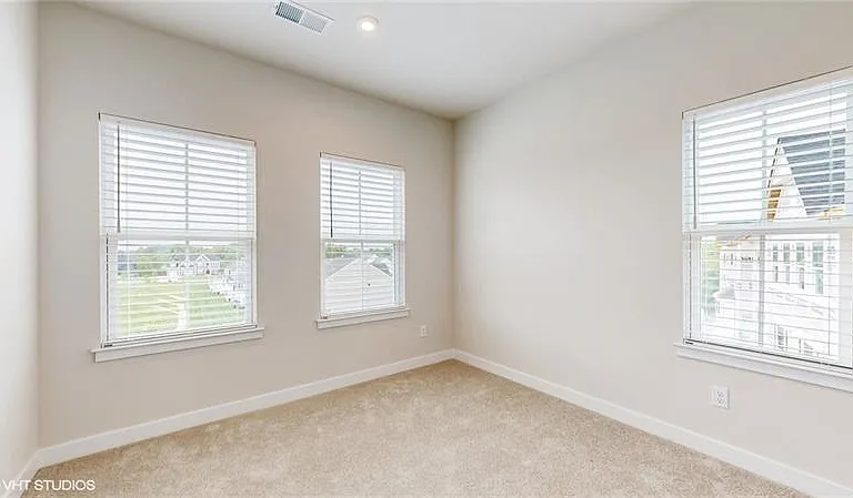 4908 Spruce Rd — Photo 29