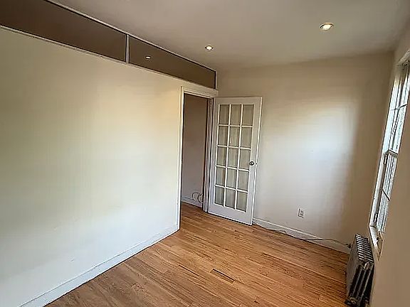 4th image of 63 Clinton St APT 7