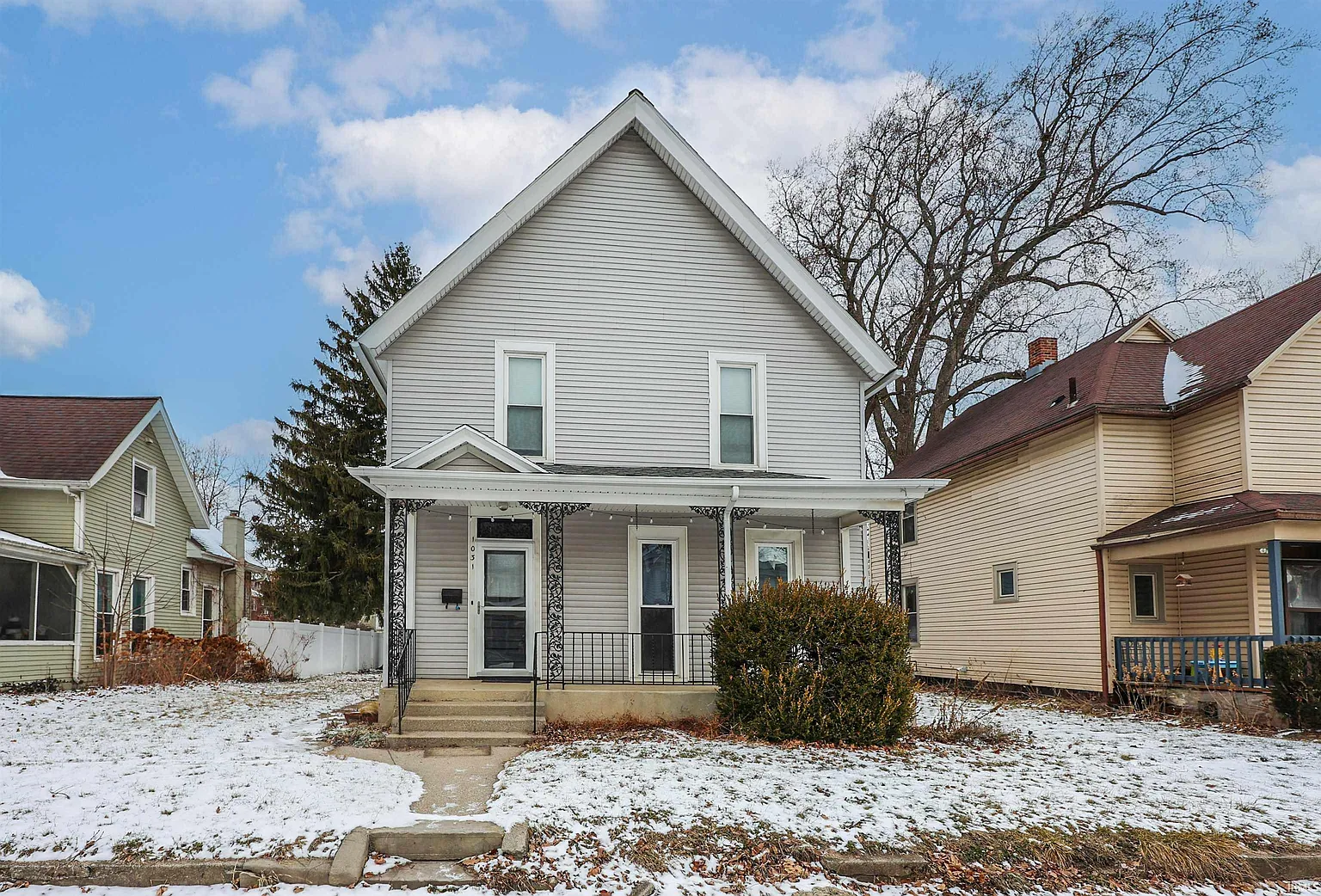 1031 Rivermet Ave photo 1