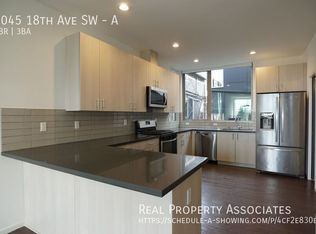 9045 18th Ave SW #A, Seattle, WA 98106