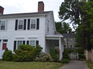 424 Main St, Amesbury, MA 01913