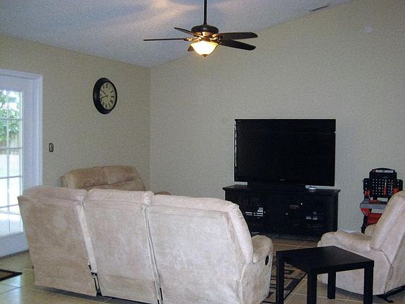 4th image of 2600 Wild Wood Dr