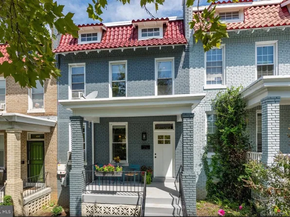 102 U St NE, Washington, DC 20002