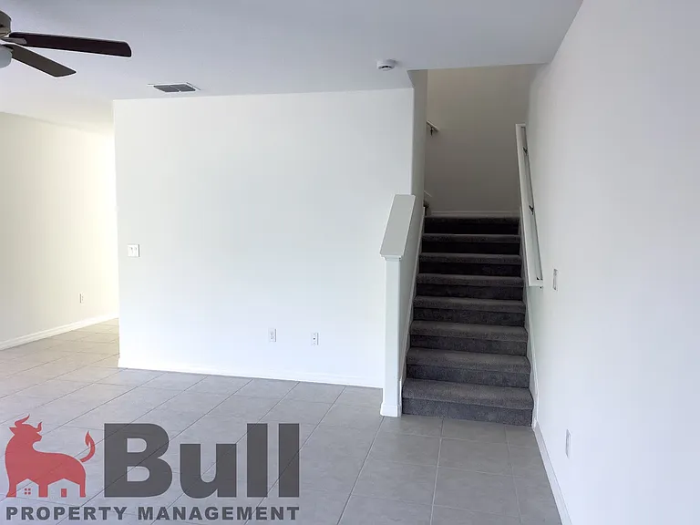 1754 Red Loop — Photo 13