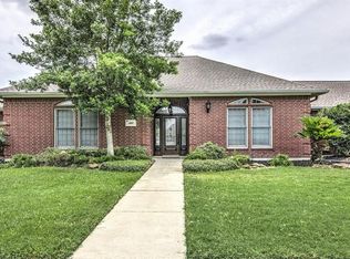4511 Alamance St, Baytown, TX 77521