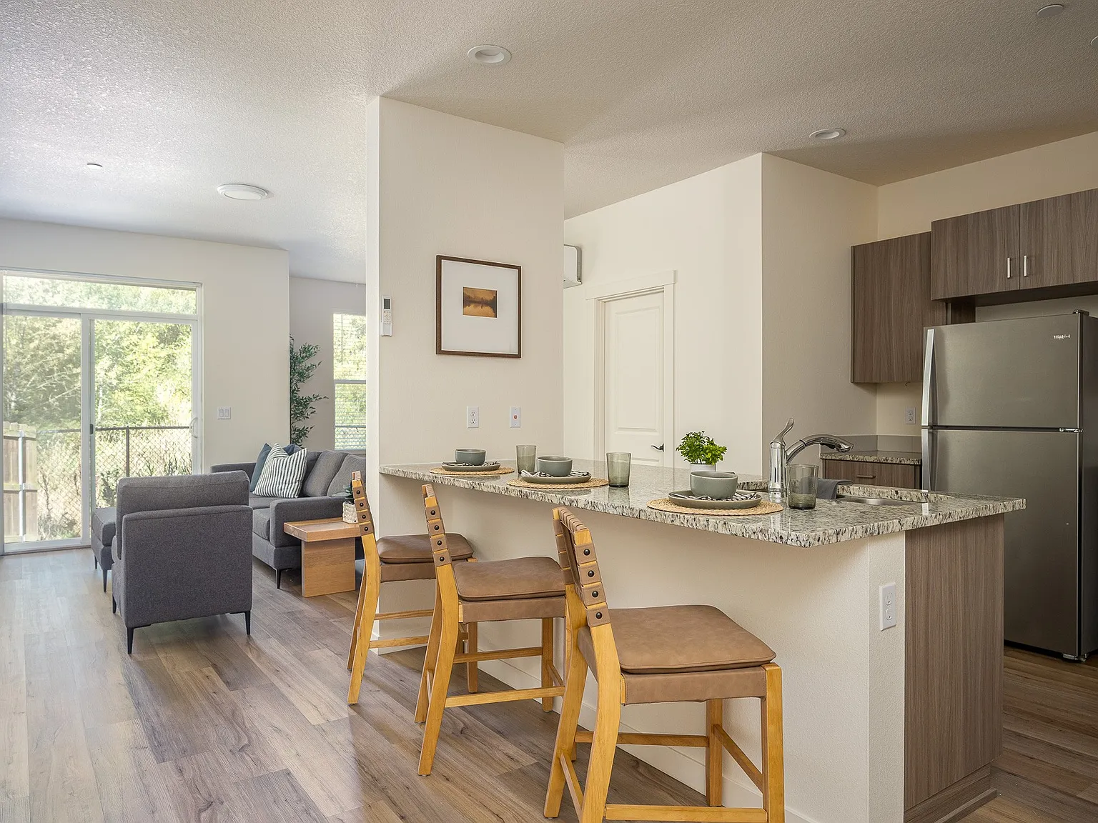 The Crossing Townhomes — Photo 4