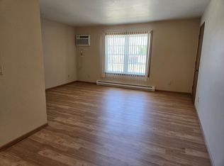 2235 Sylvan Way #8, West Bend, WI 53095
