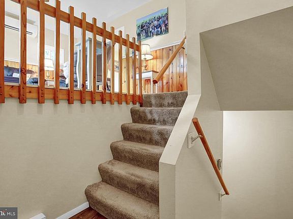 4th image of 142 Perry Rd
