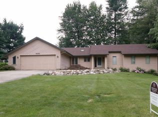 2403 Ramblewood Dr, Kalamazoo, MI 49009