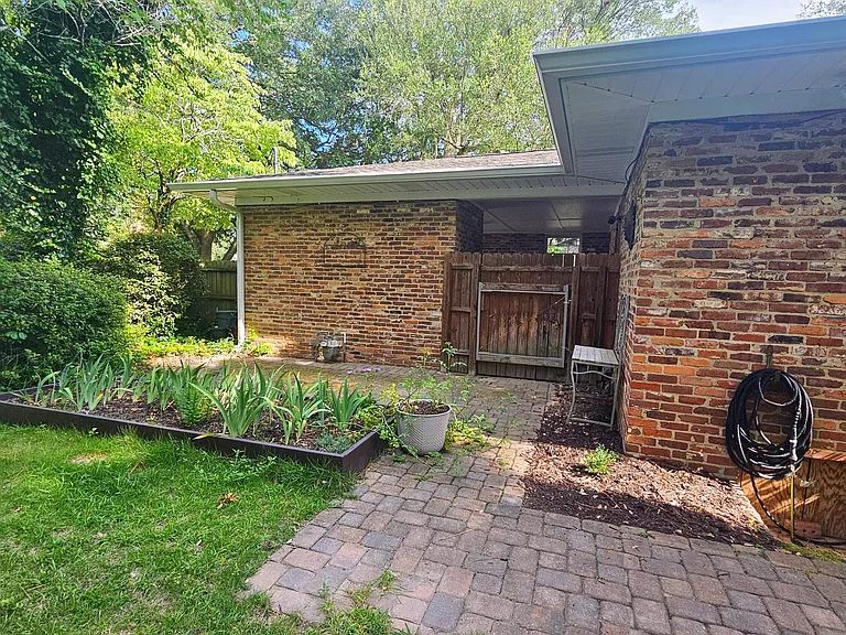 1446 Audubon Dr SE — Photo 37
