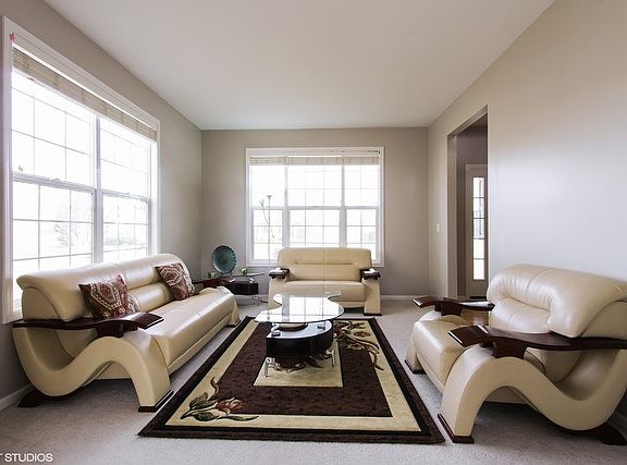 3rd image of 1189 Shawford Way Dr