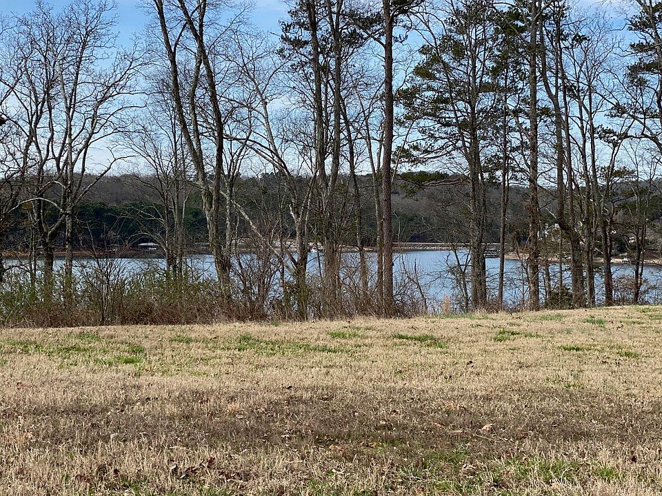 1st image of 720 Shadow Hill Dr