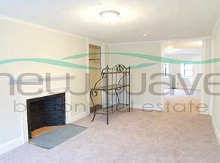 147 Charles St #13, Boston, MA 02114