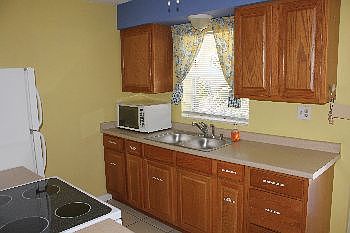 3rd image of 190 E Olmstead Dr Unit B11