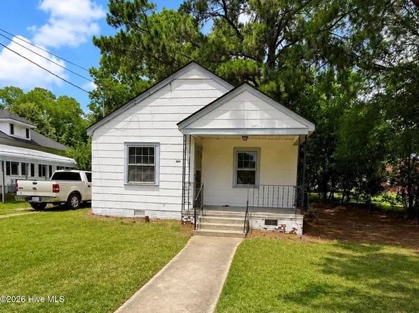 304 W 2nd Street, Robersonville, NC 27871