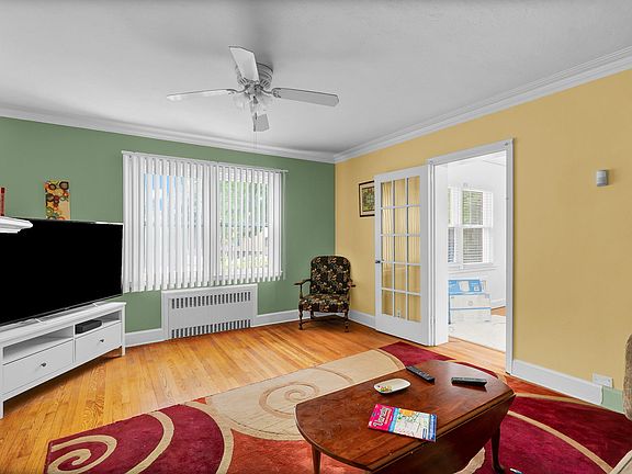 5th image of 510 New Britain Avenue