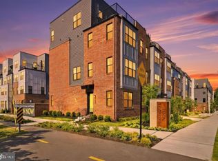 4901 Eisenhower Ave, Alexandria, VA 22304