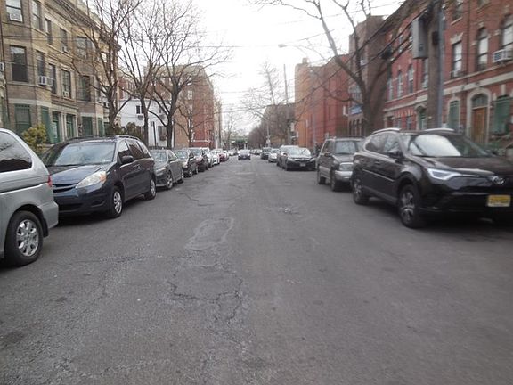 5th image of 1023 Faile St APT A