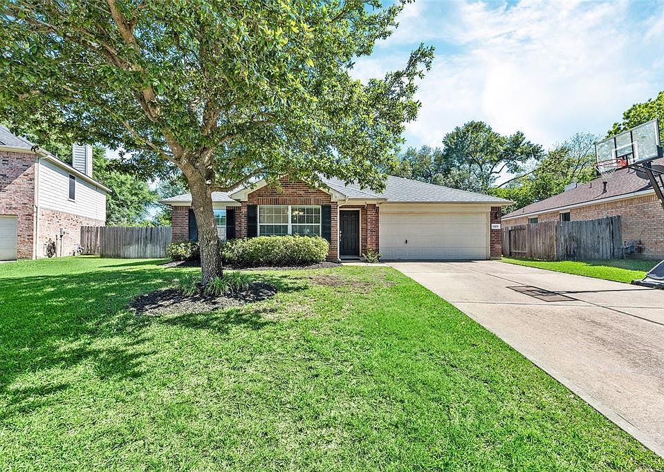 1st image of 11839 Lois Ln