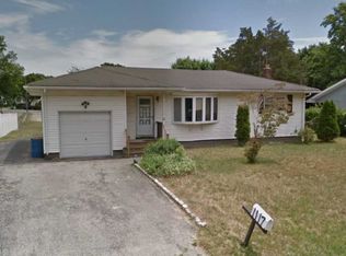 1117 Northville Tpke, Riverhead, NY 11901