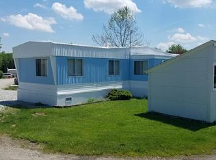 9607 Pine Ridge North Dr, Zionsville, IN