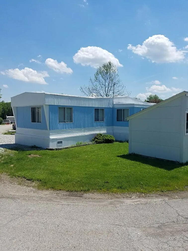 9607 Pine Ridge North Dr photo 1