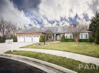 5435 W Stonebridge Ct, Peoria, IL 61615