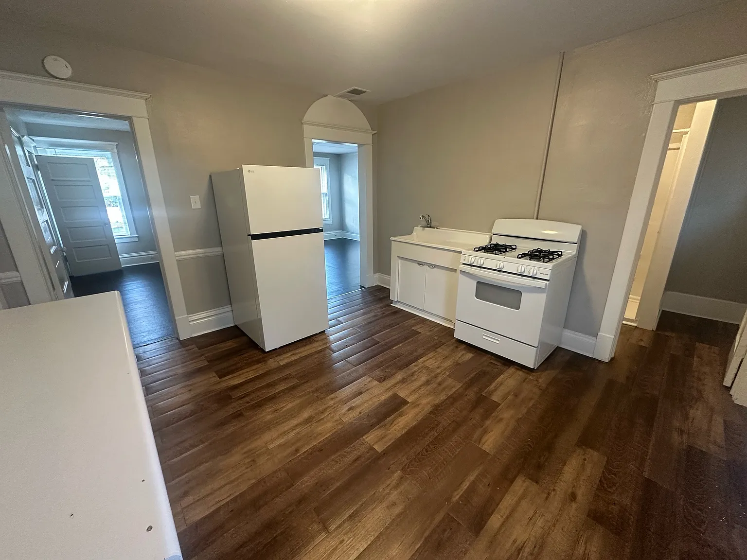 1 bed, 600 sqft, $800 — Photo 4