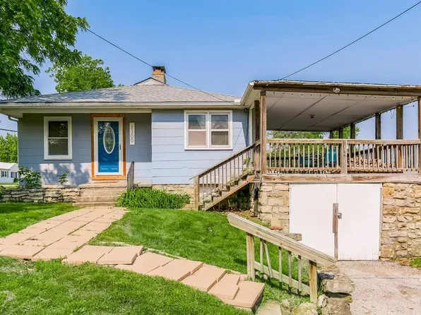 8300 N Kenwood Ave, Kansas City, MO 64118