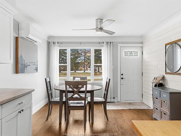 3rd image of 406 Lesperance Rd