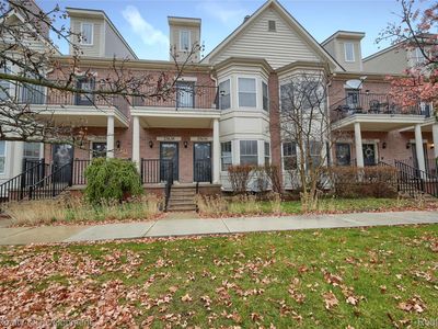 25636 Portico Ln, Novi, MI, 48375