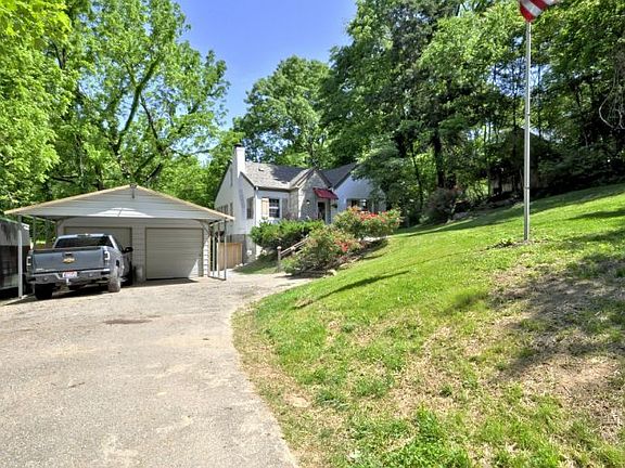 4th image of 234 Hickory Hts