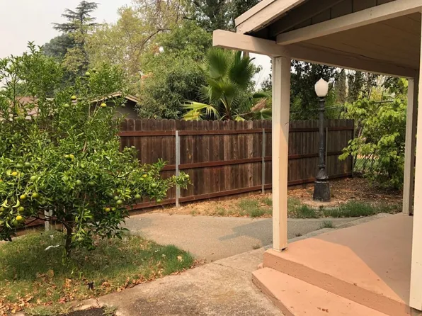 5404 Rockwell Rd APT B, North Highlands, CA 95660