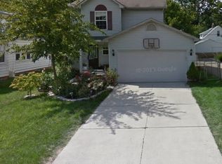 21133 Oxford Ave, Farmington Hills, MI