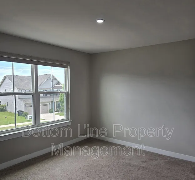 2030 Sewall Ave SW — Photo 27