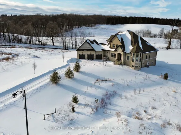 166 Logan Rd, Caledon, ON L7E 4L5