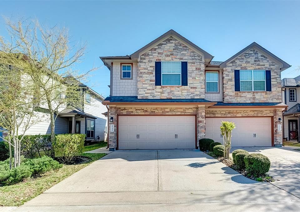 Welcome Home to your beautiful townhome!