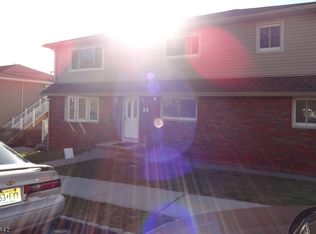 56 Sunset Dr, Woodland Park, NJ 07424