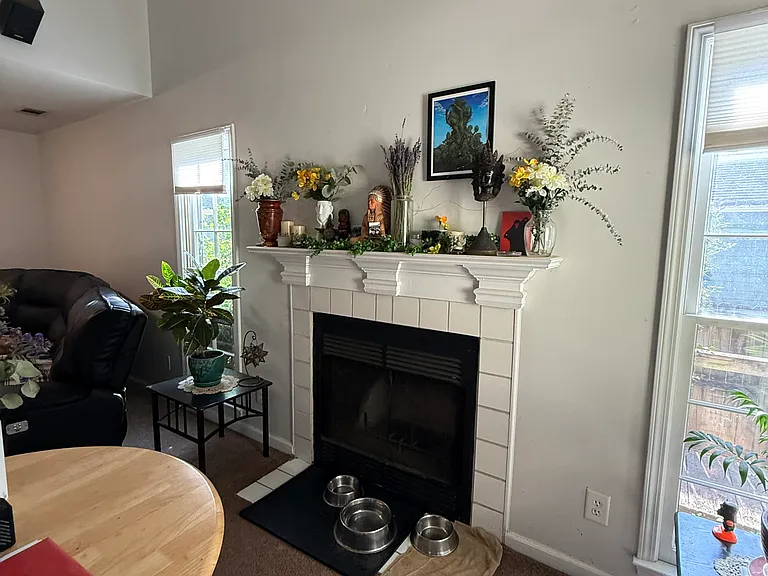 129 Sterling Dr — Photo 10