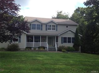 18 Cuomo Dr, Lloyd, NY 12528