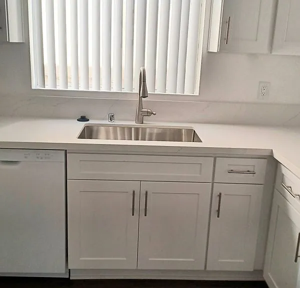 2252 E Devonshire Ave #A — Photo 10